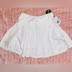 Forever 21 pleated skirt